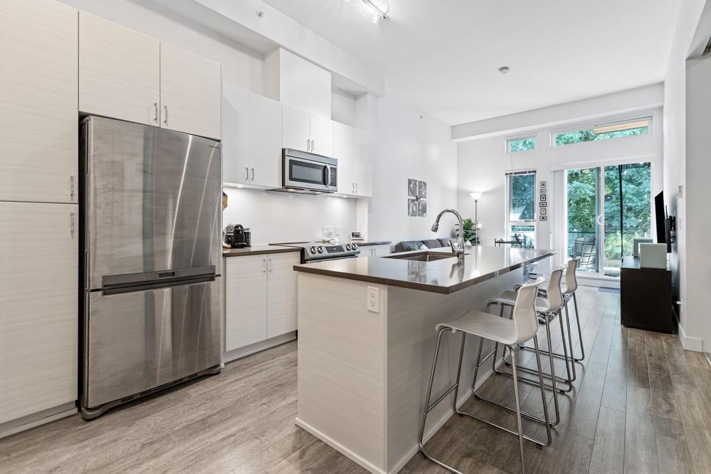 listing image 1107933833619238862