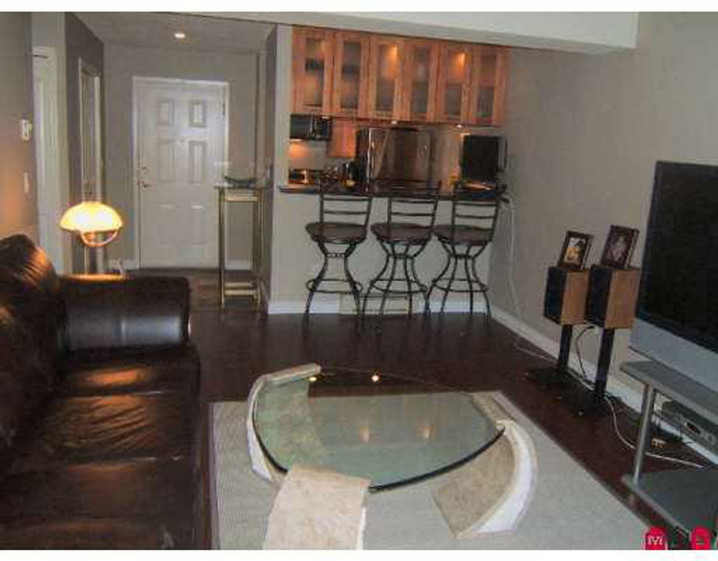 listing image 1102617157946883426