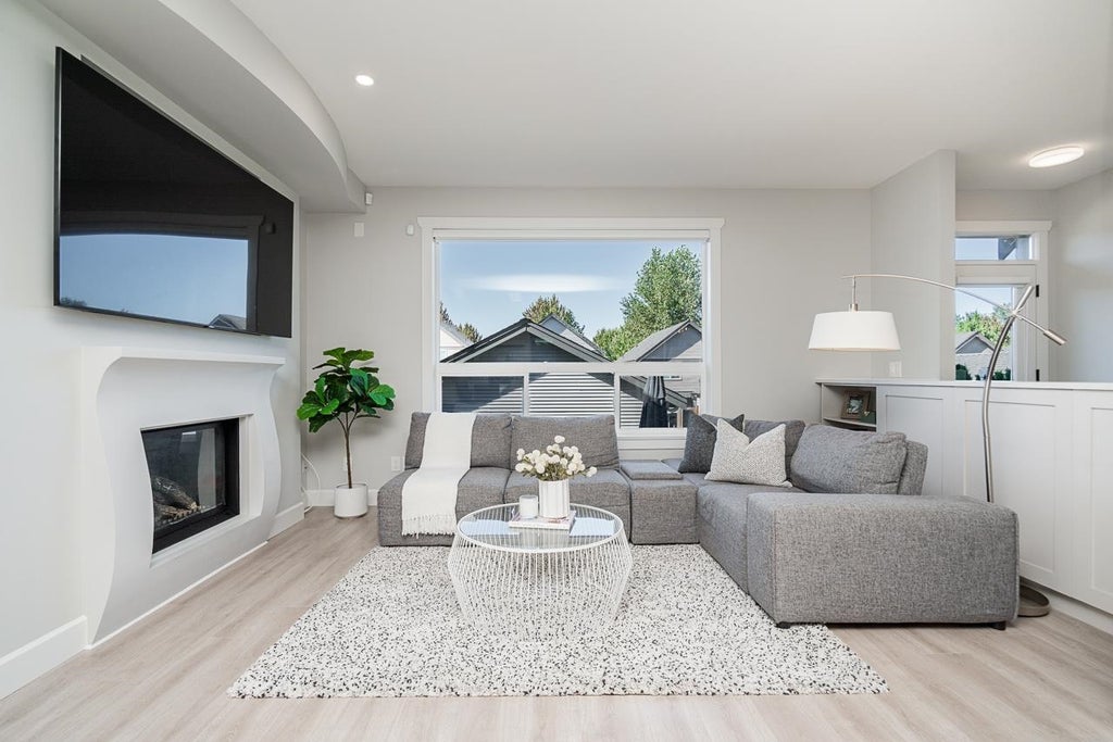 Photo of 21149 79a Avenue, Langley, BC V2Y 0H3 (MLS # R3175010)