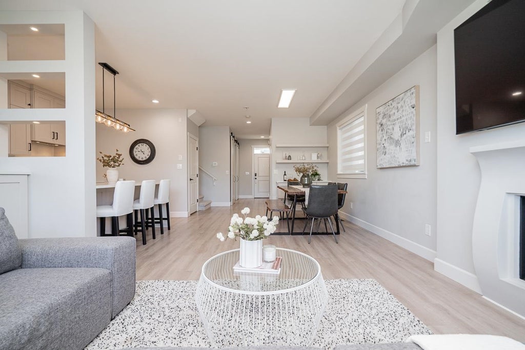 Photo of 21149 79a Avenue, Langley, BC V2Y 0H3 (MLS # R3175010)
