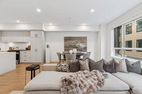 19667 55a Avenue 3 Langley BC V3A 3X1