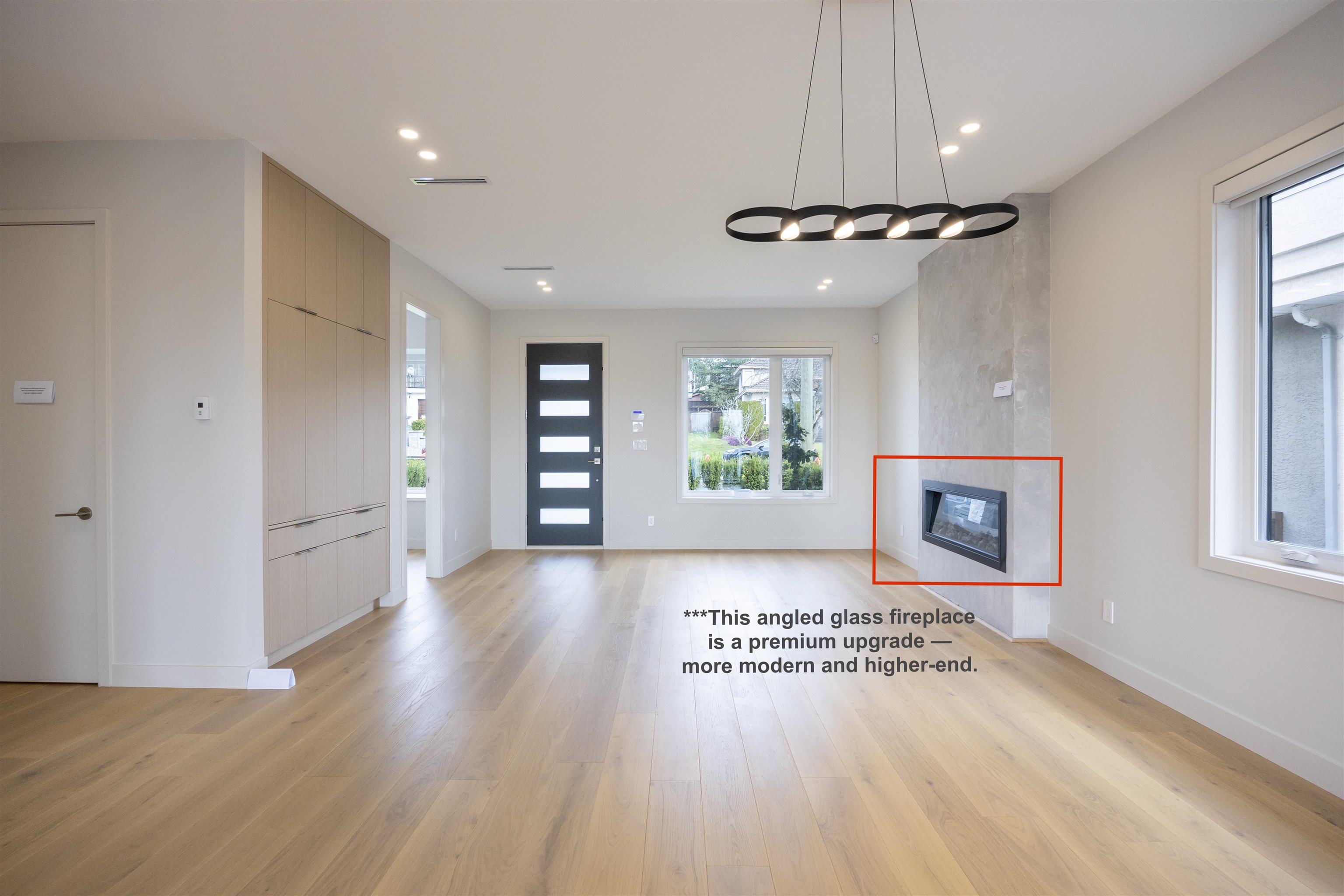 6252 Kitchener Street