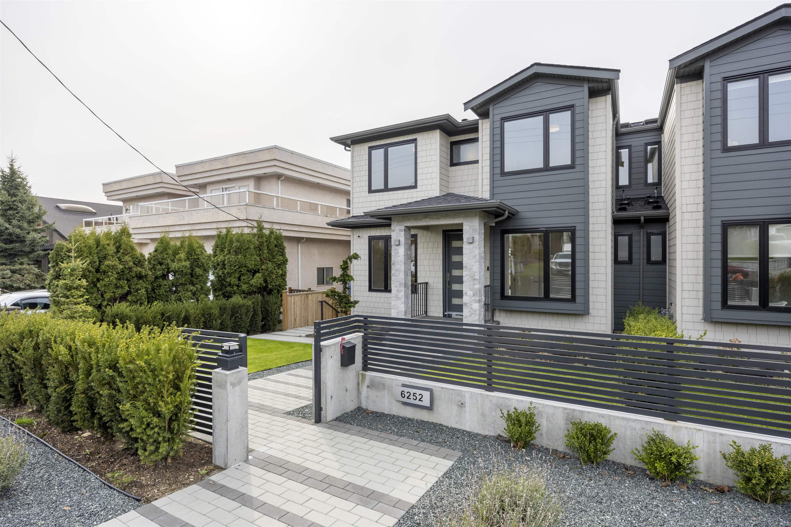 6252 Kitchener Street