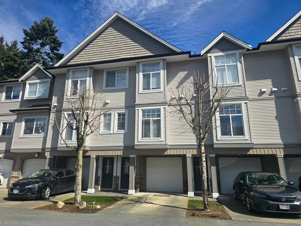 Photo of 9140 Hazel Street #10, Chilliwack, BC V2P 0C2 (MLS # R3106676)