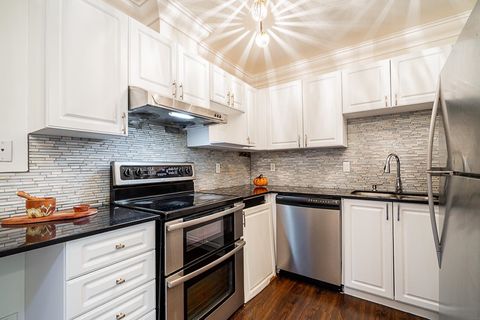 12449 191 Street 19 Pitt Meadows BC V3Y 2R4