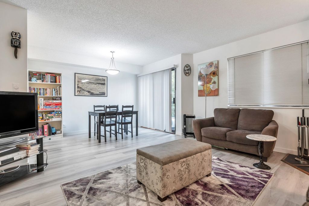 listing image 1109309992755237999