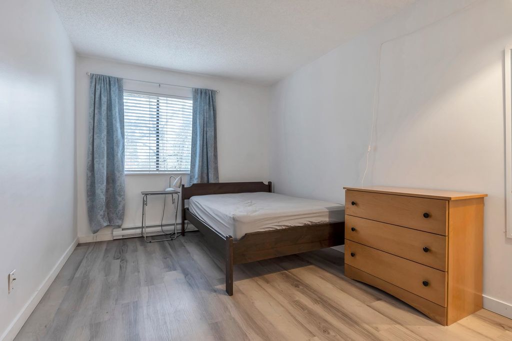 listing image 1108629104070591899