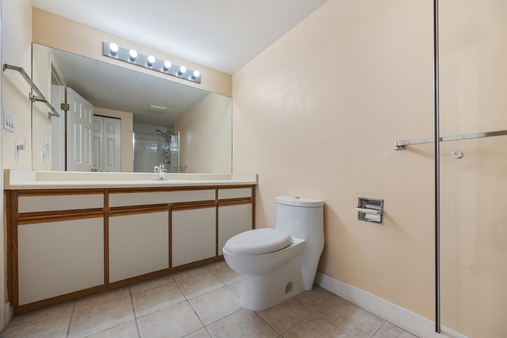 listing image 1109945534350747180