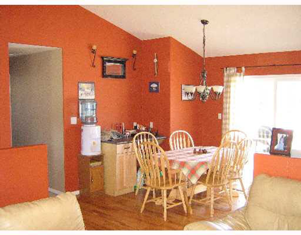 listing image 1109180085085665765