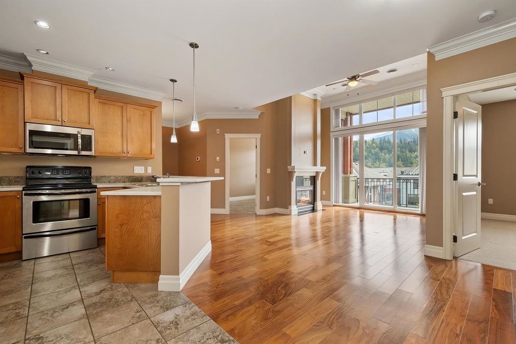 Photo of 45595 Tamihi Way #405A, Chilliwack, BC V2R 0G3 (MLS # R3171364)