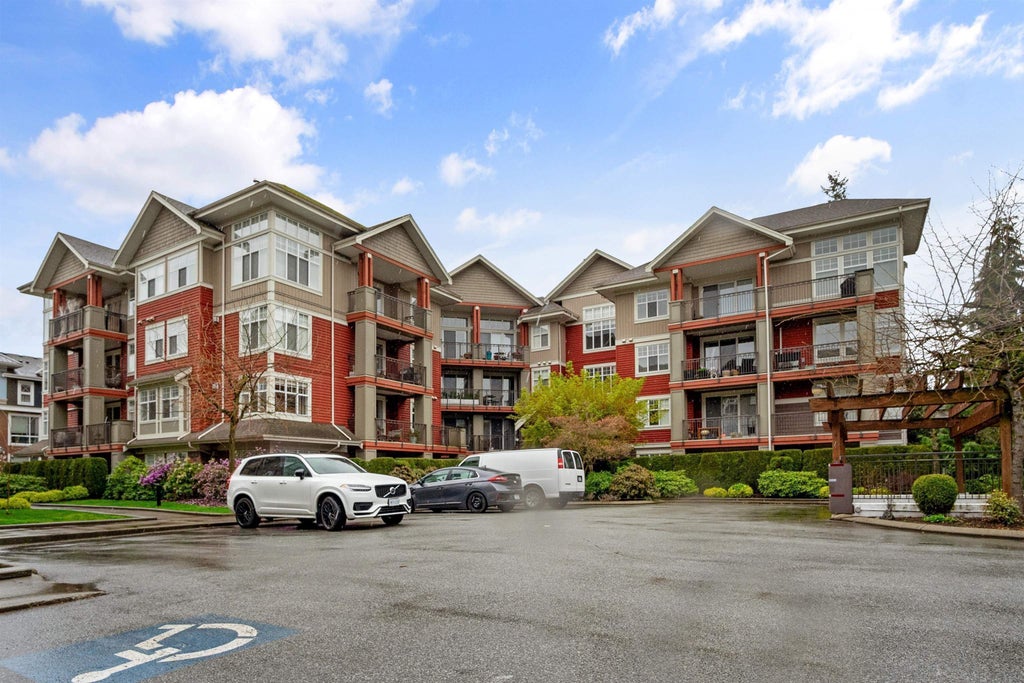 Photo of 45595 Tamihi Way #405A, Chilliwack, BC V2R 0G3 (MLS # R3171364)
