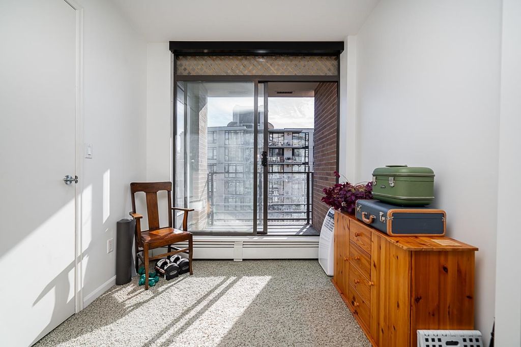 listing image 1107248078375148520