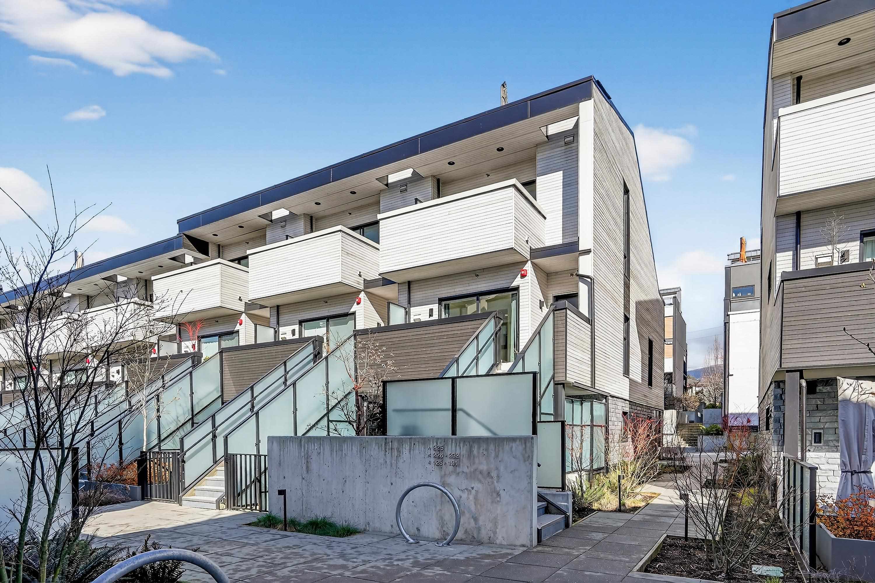 650 E 2nd Street 225