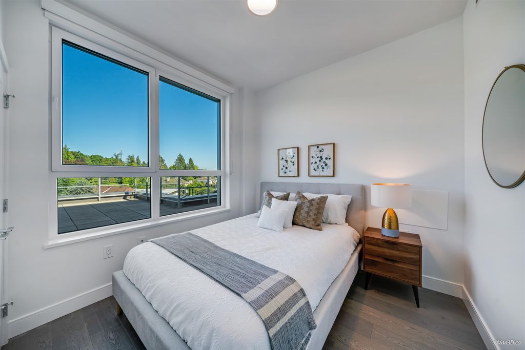 listing image 1104647308128879973