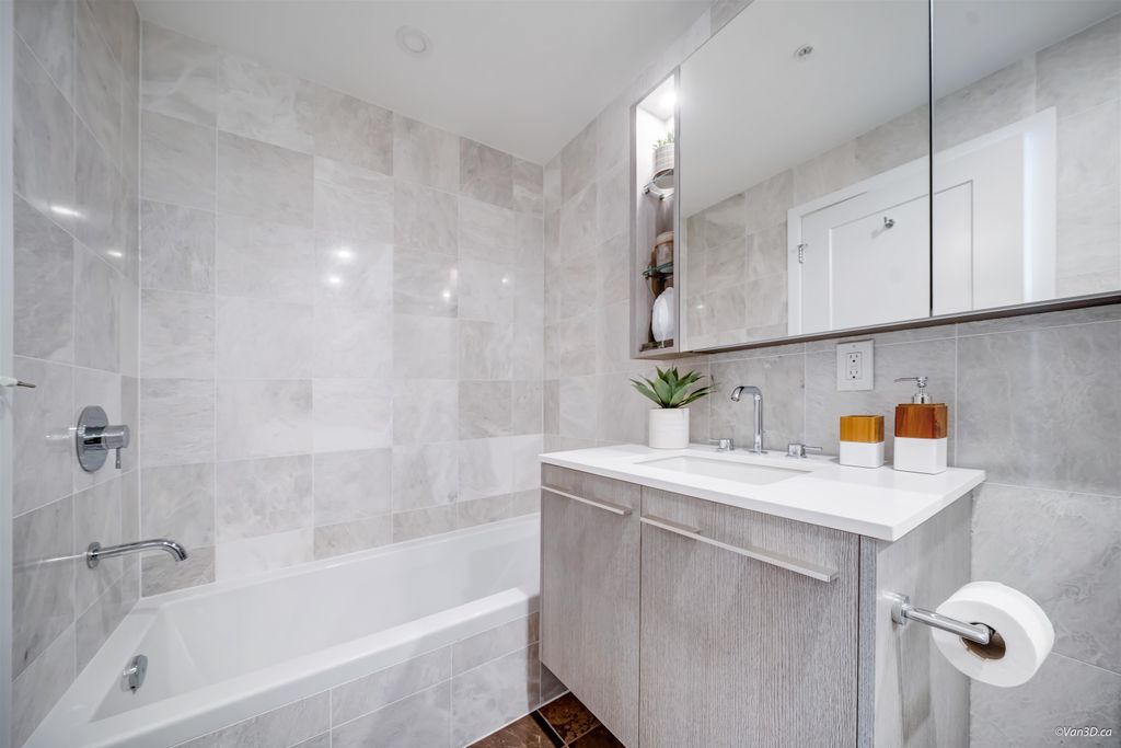 listing image 1108907022667613951