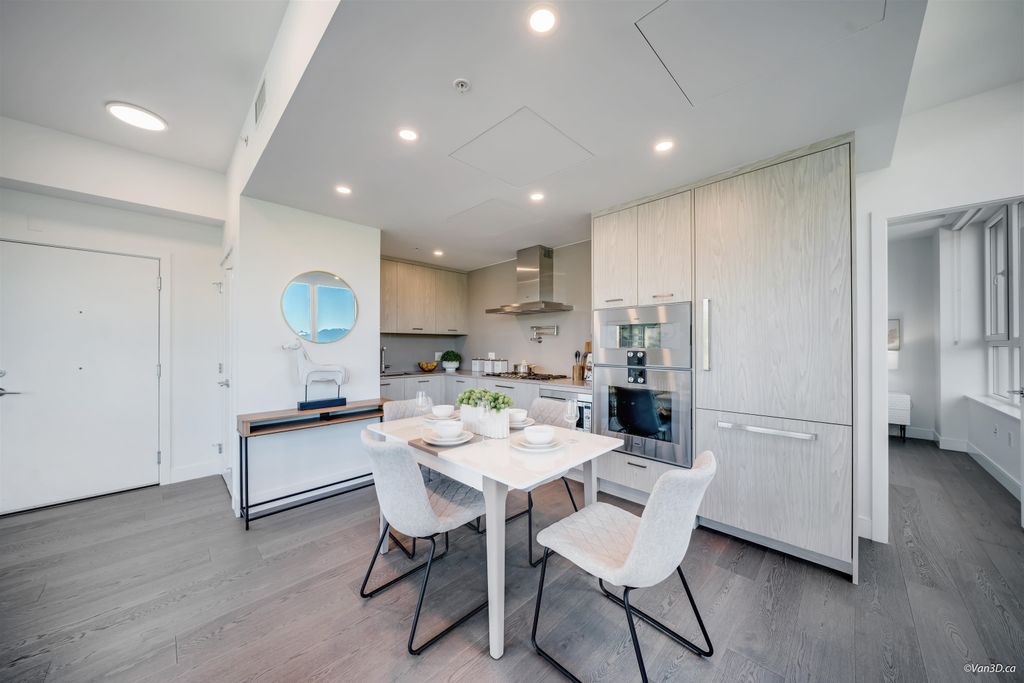 listing image 1109505402699537405