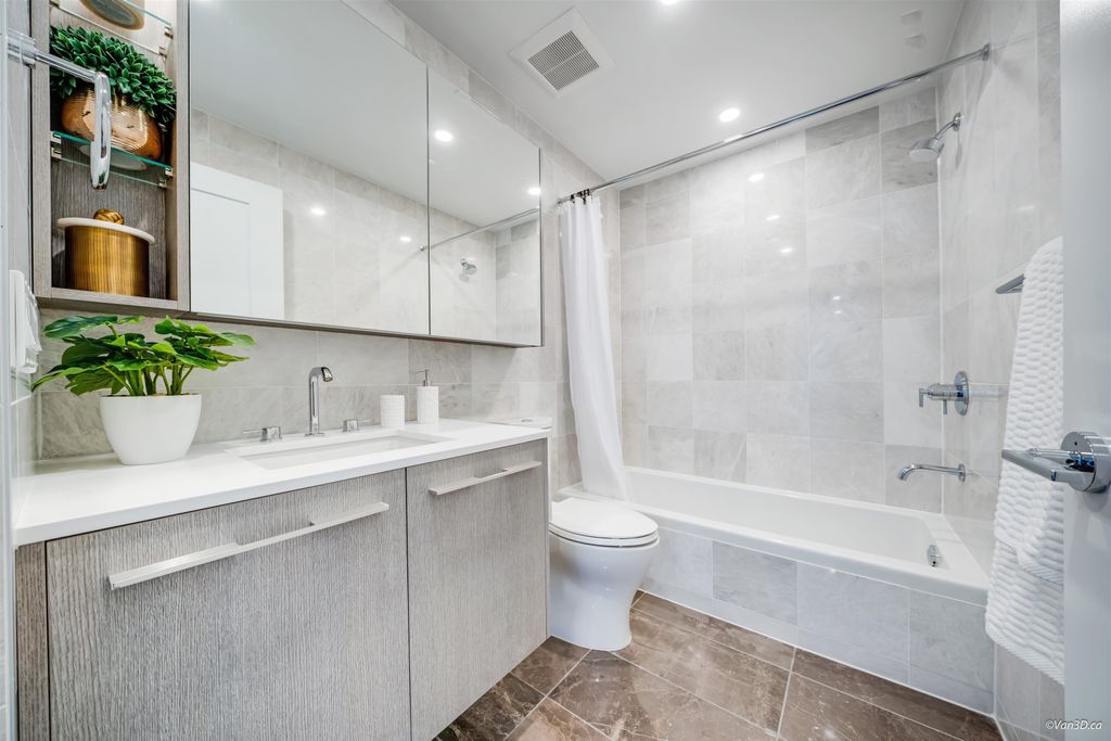 listing image 1100974153745635070