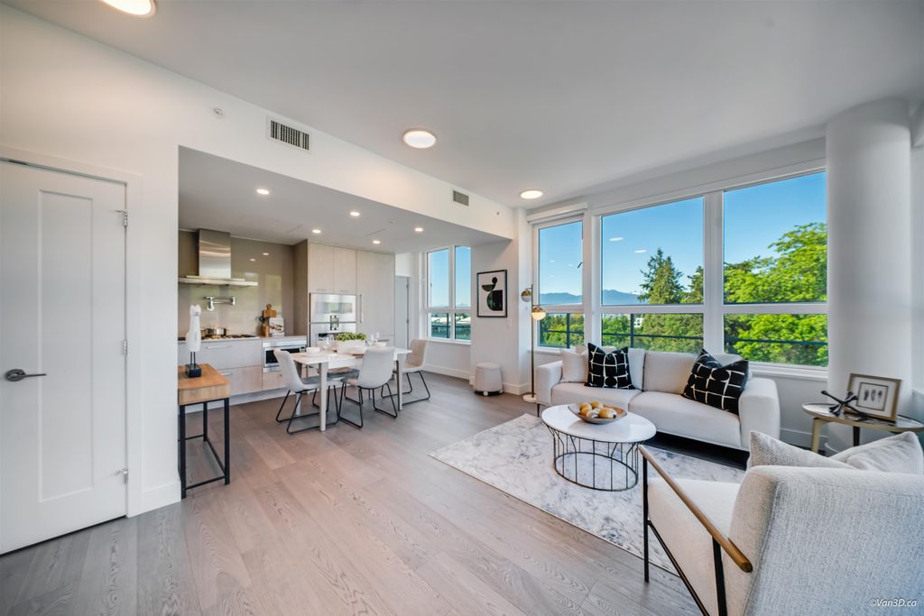 listing image 1102813106236909007