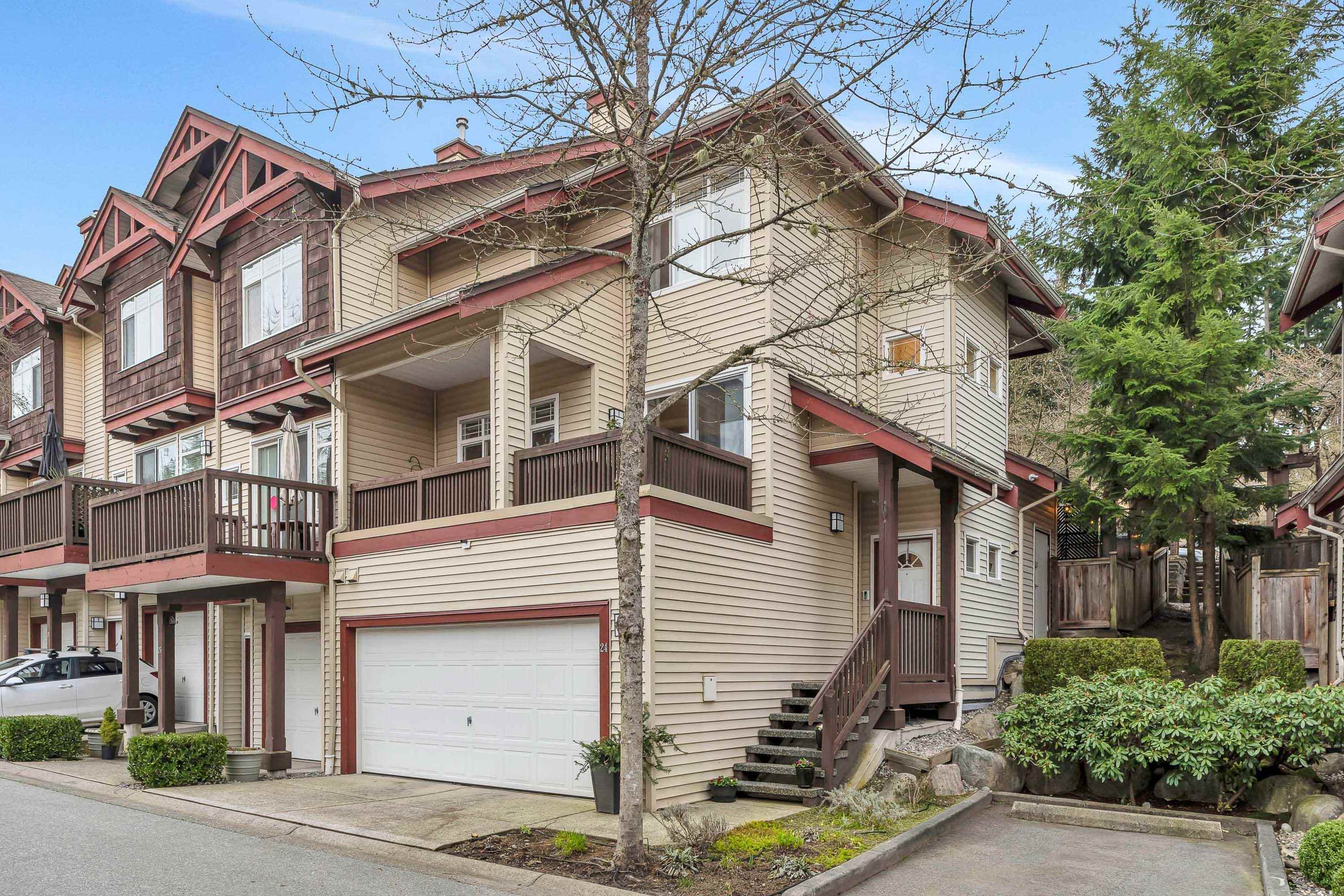 15 Forest Park Way 24