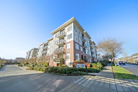 15956 86a Avenue 222 Surrey BC V4N 6N8