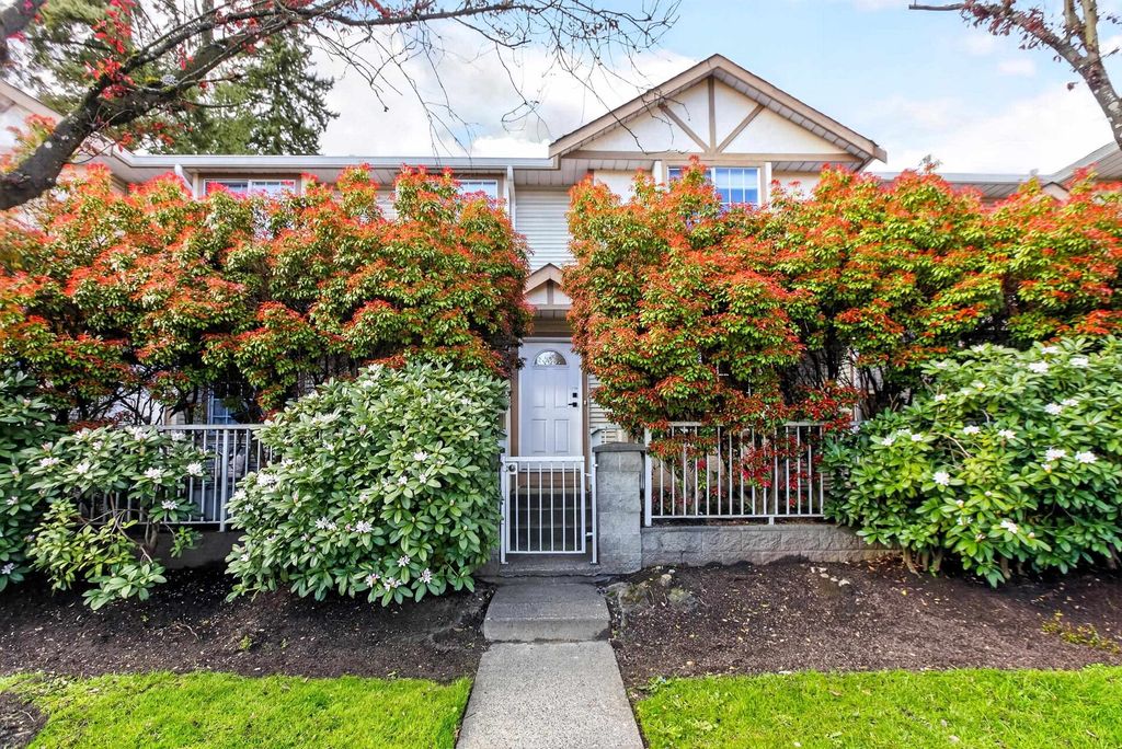 Photo of 21409 Dewdney Trunk Road #5, Maple Ridge, BC V2X 3G5 (MLS # R3112396)