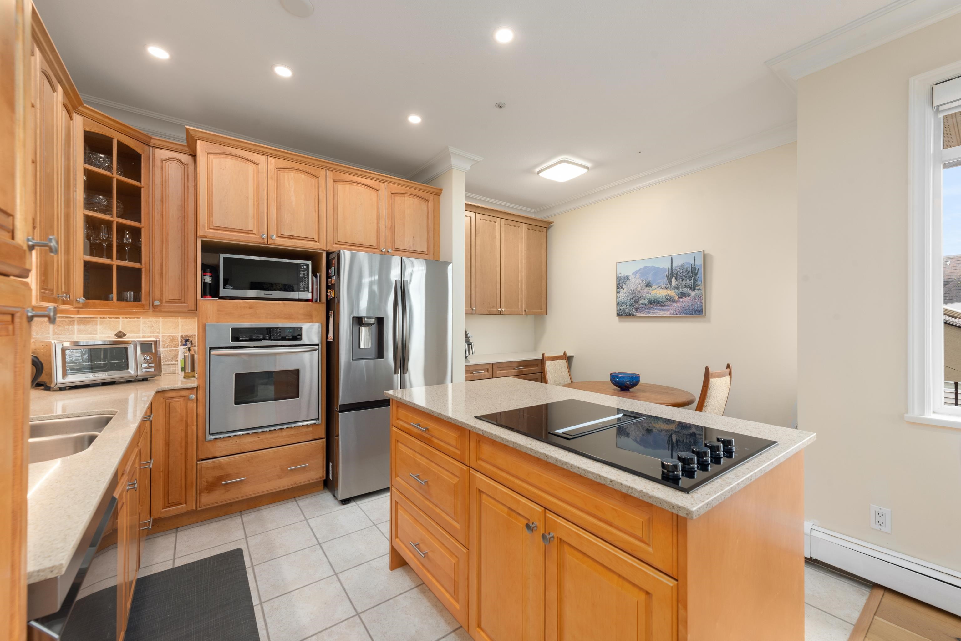 1300 Hunter Road 402