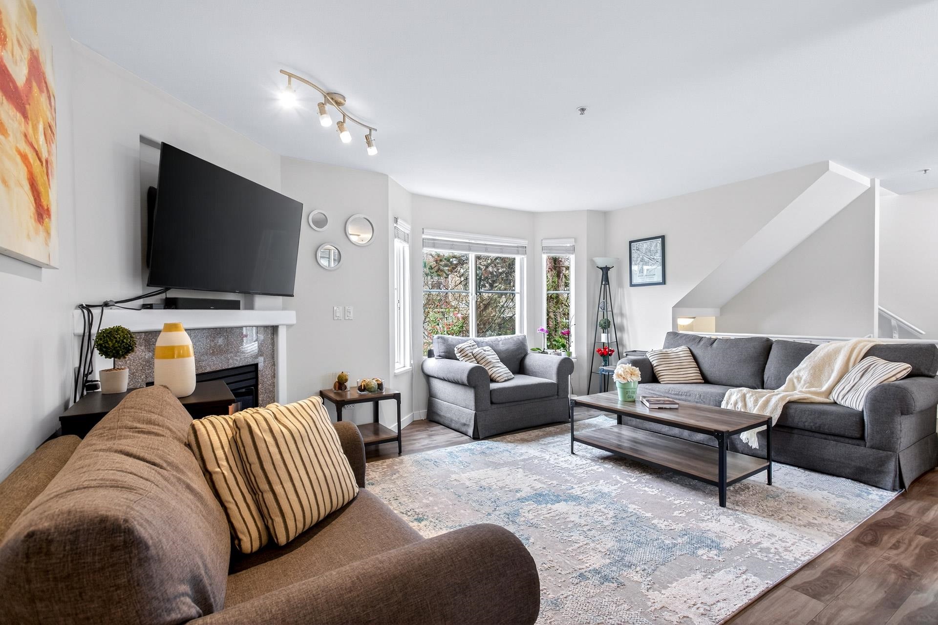 2458 Pitt River Road 20