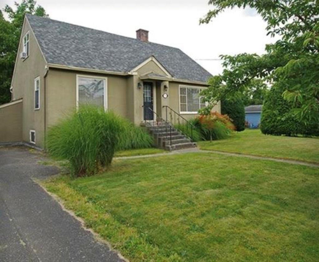 Photo of 9754 Oak Street, Chilliwack, BC V2P 5A4 (MLS # R3142309)