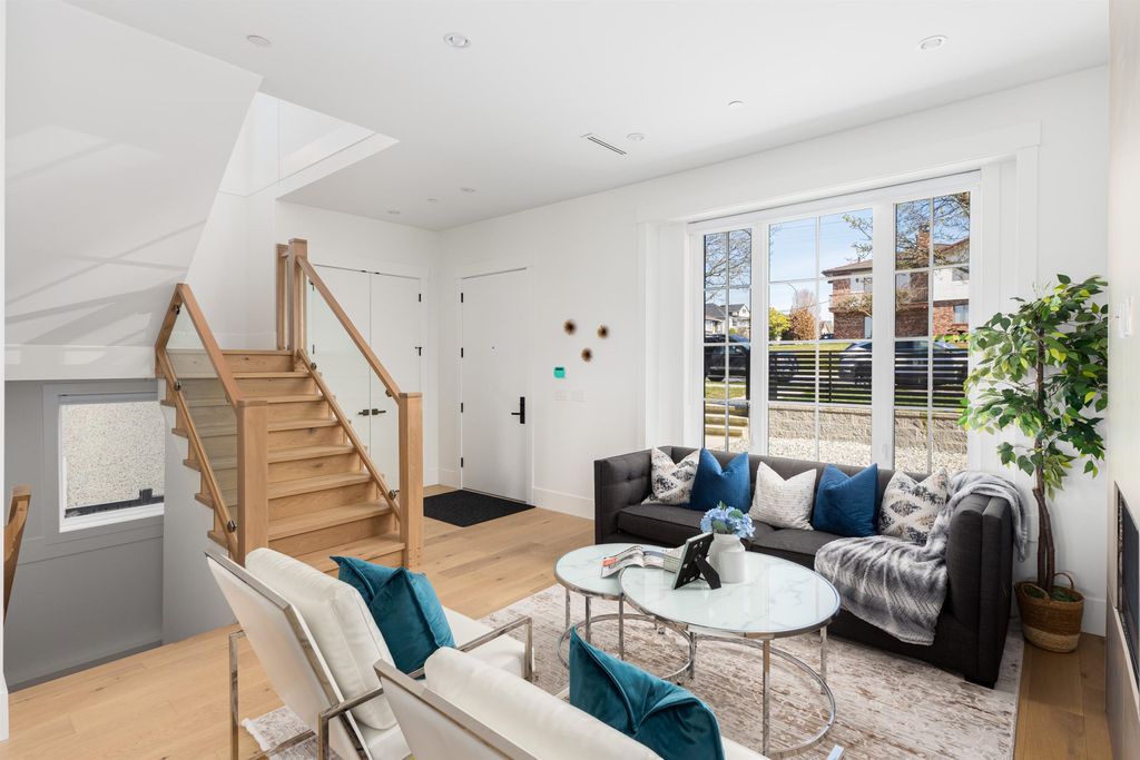 listing image 1107759419036931697