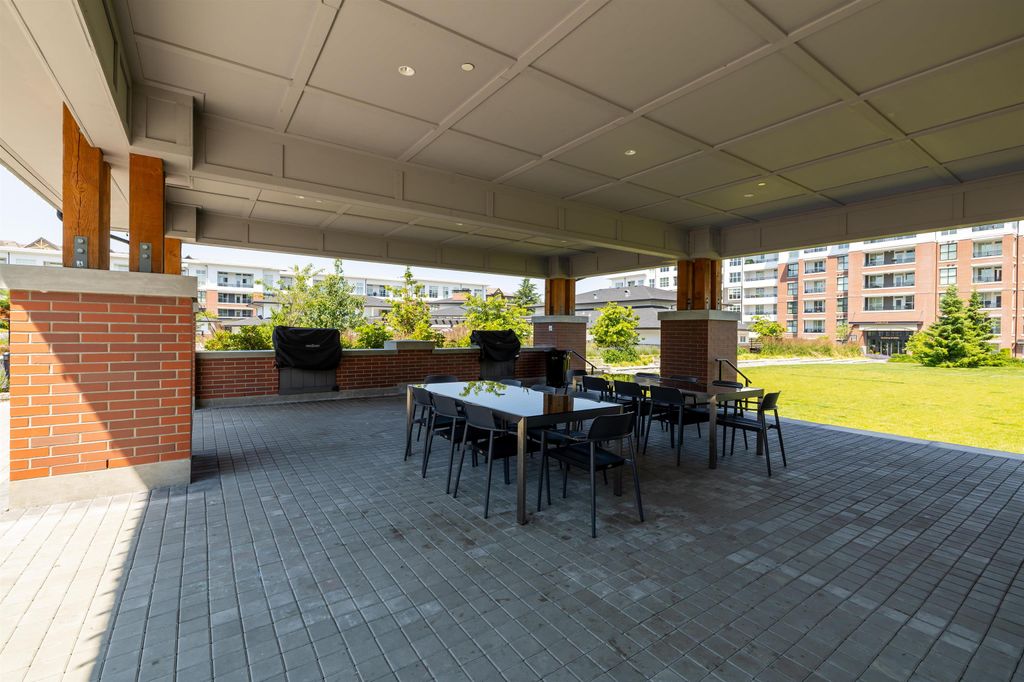 listing image 1101735856559865794