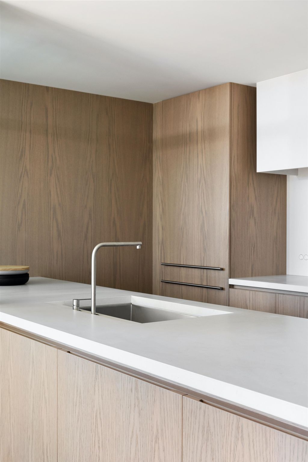 listing image 1103241060201300991