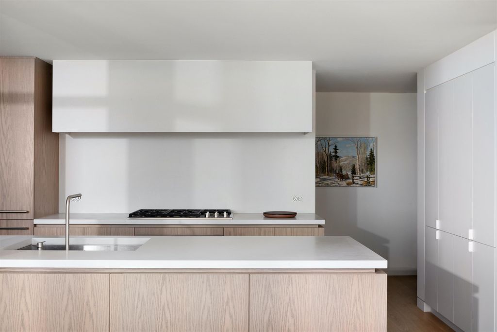 listing image 1106173365168852663