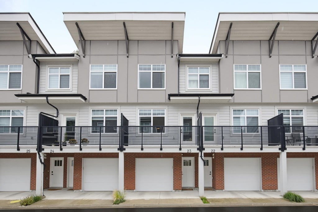 Photo of 22334 48 Avenue #23, Langley, BC V3A 3N5 (MLS # R3143918)