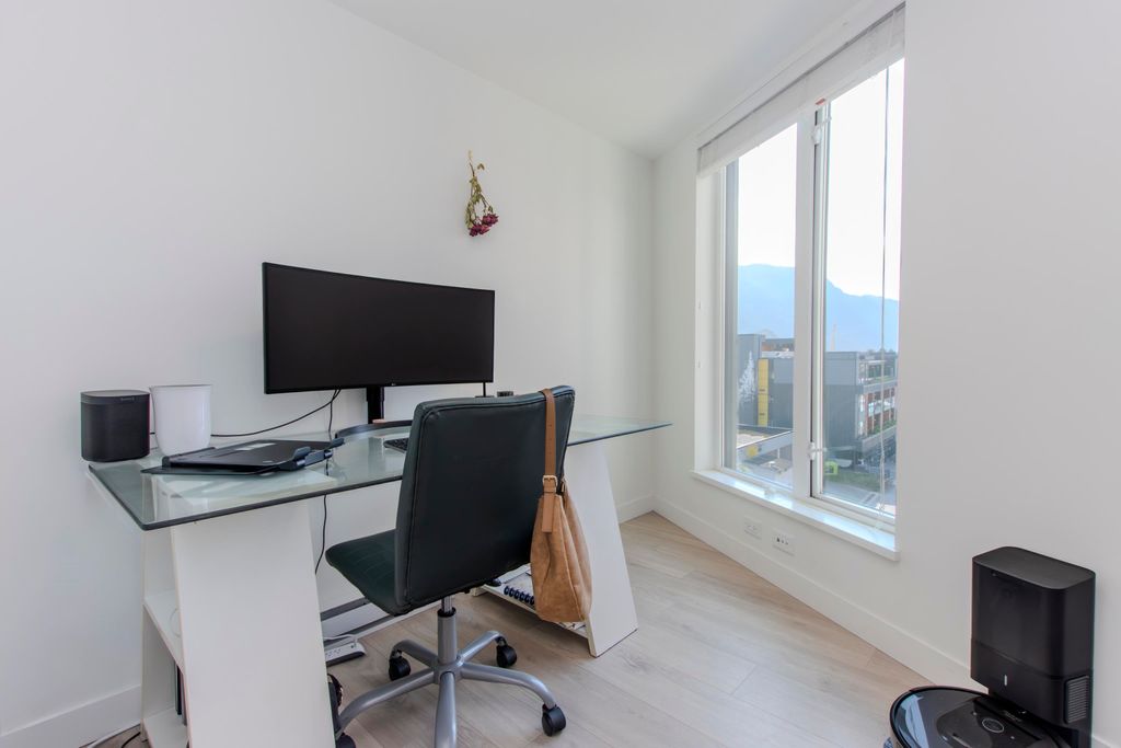 listing image 1103526110008623271