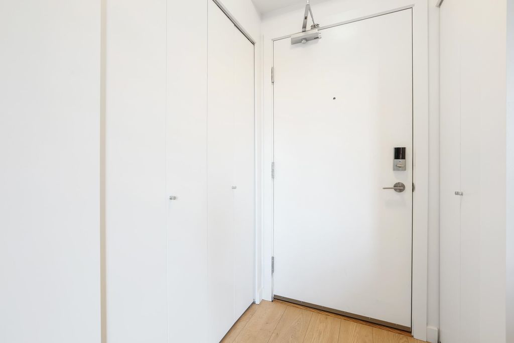 listing image 1100539984876096396