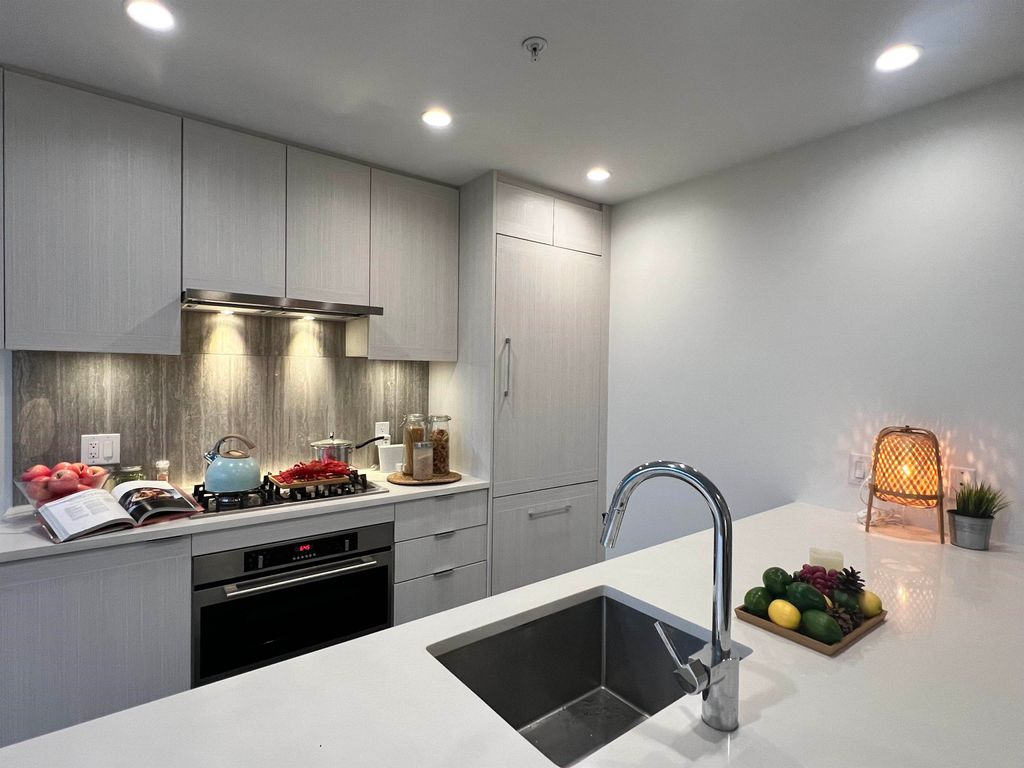 listing image 1101500079340908645