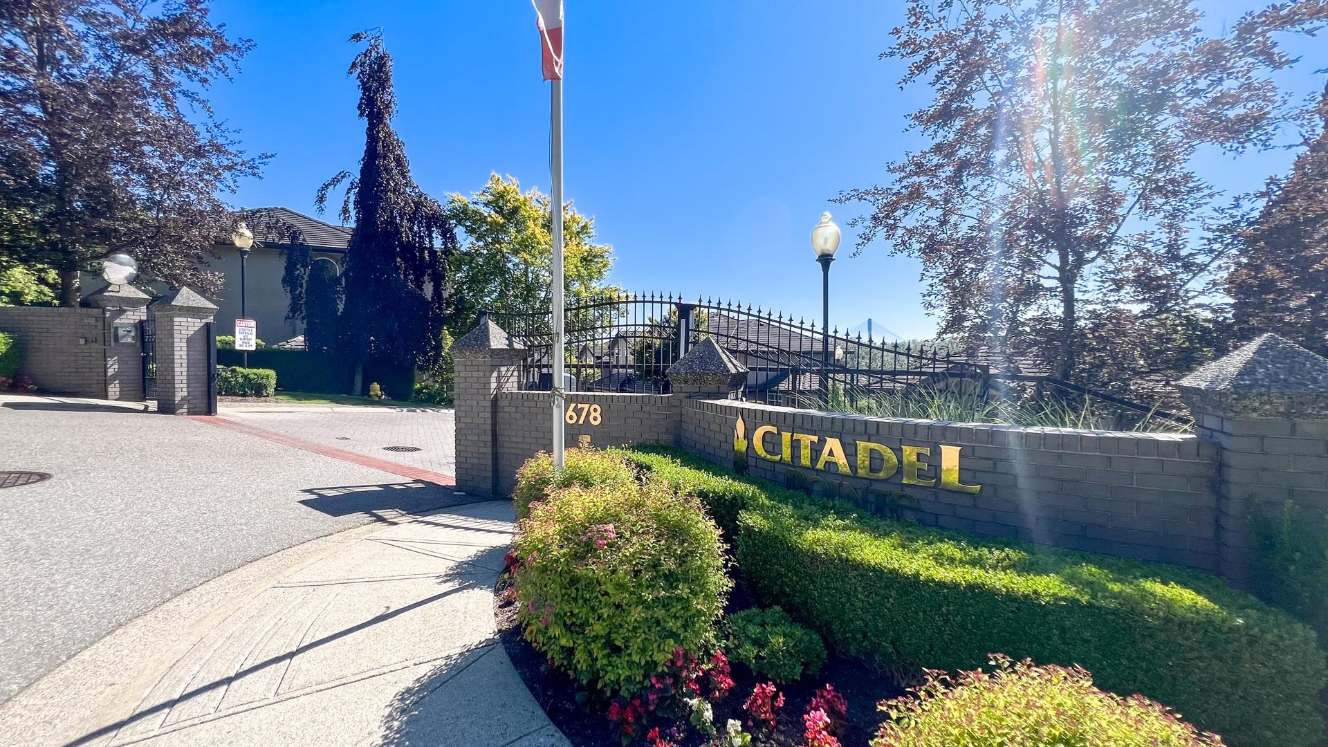 678 Citadel Drive 86