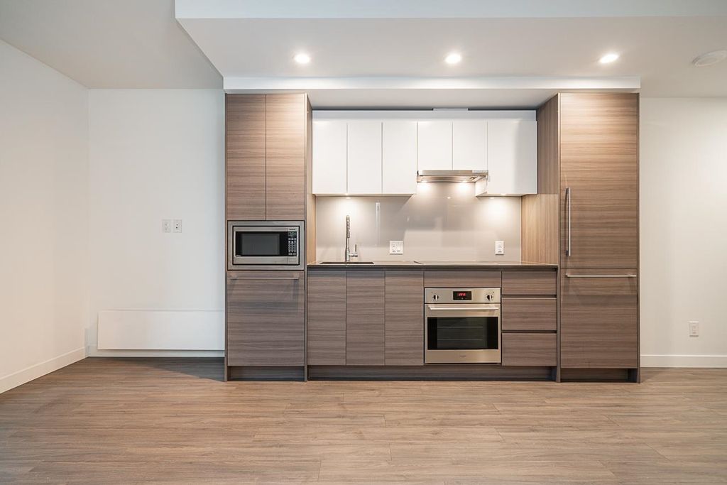 listing image 1101448174113213421