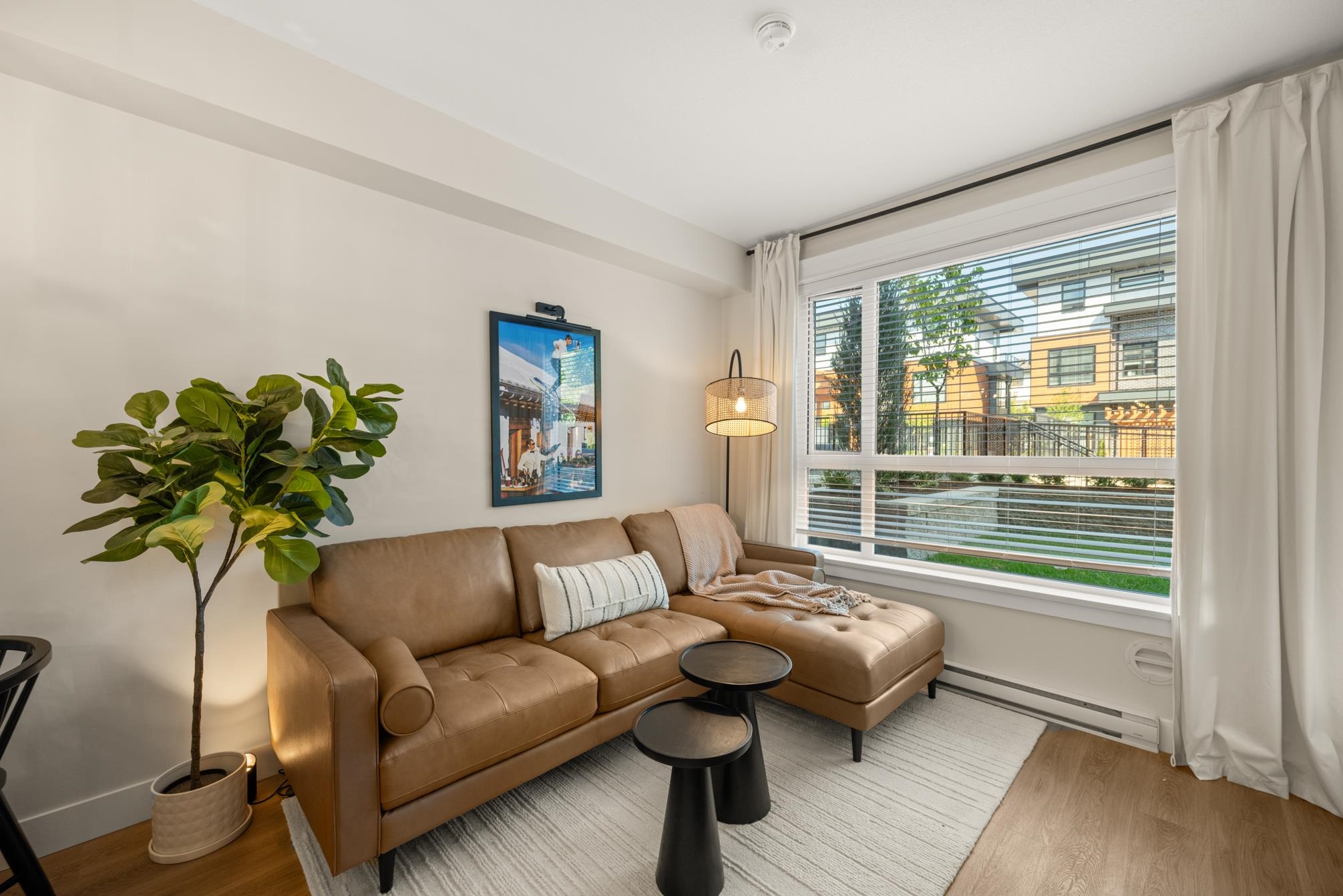 8233 208b Street Street A518