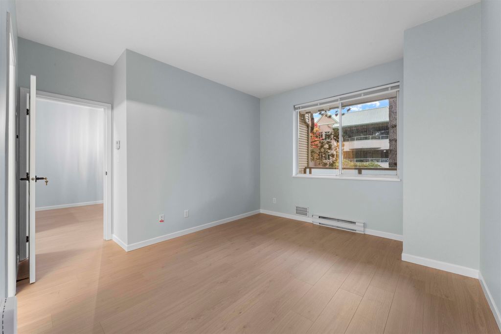 listing image 1104181246522508957