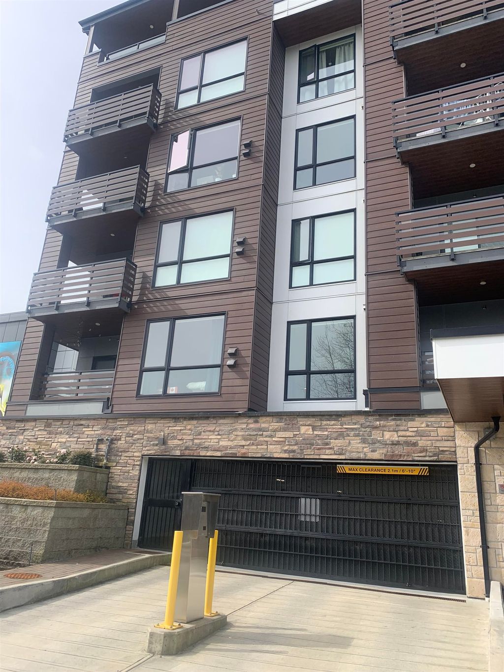 Photo of 11703 Fraser Street #408, Maple Ridge, BC V2X 9A7 (MLS # R3111780)