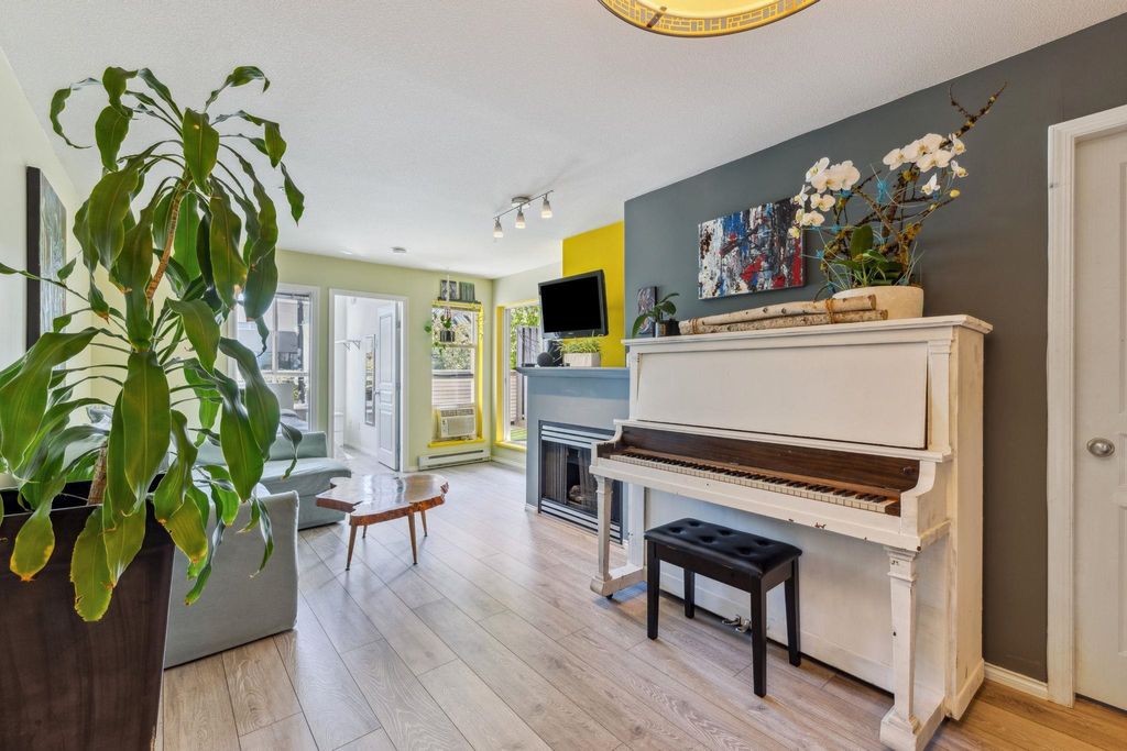 listing image 1101746014096607540