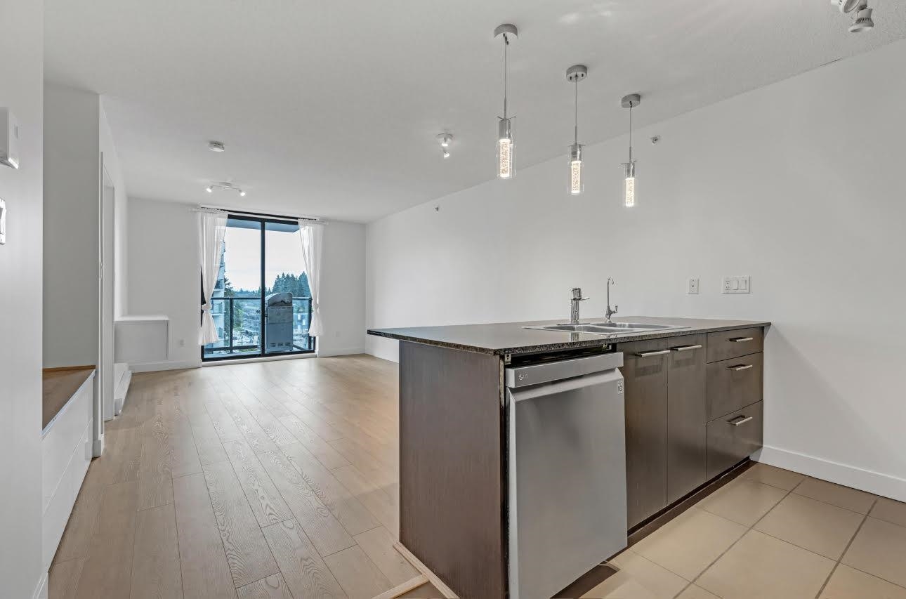 2979 Glen Drive 1103