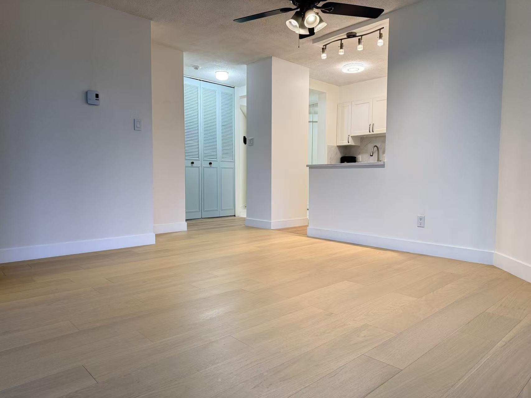 6455 Willingdon Avenue 604