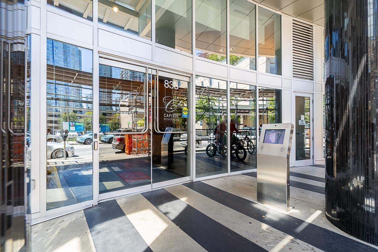 833 Seymour Street 1104