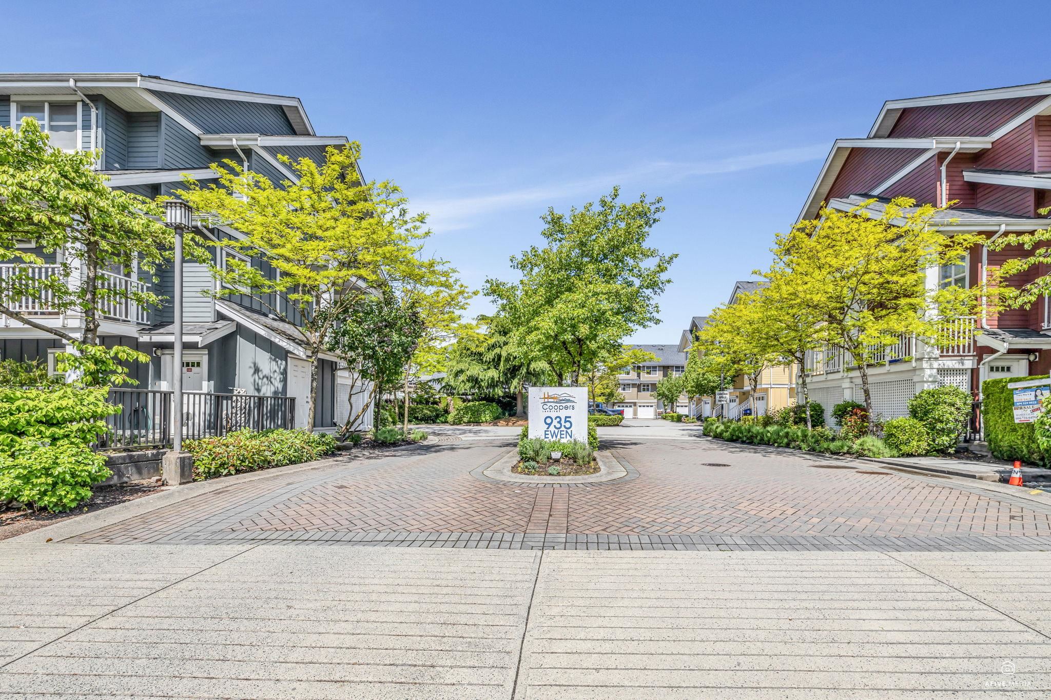 935 Ewen Avenue 8