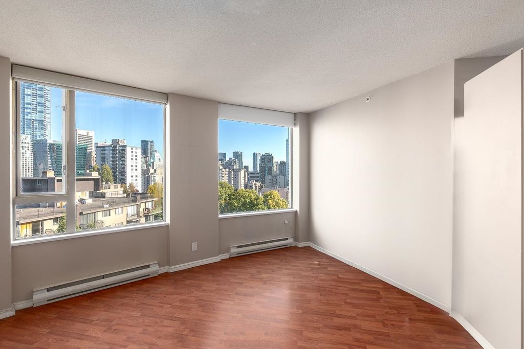 listing image 1103466327990687658