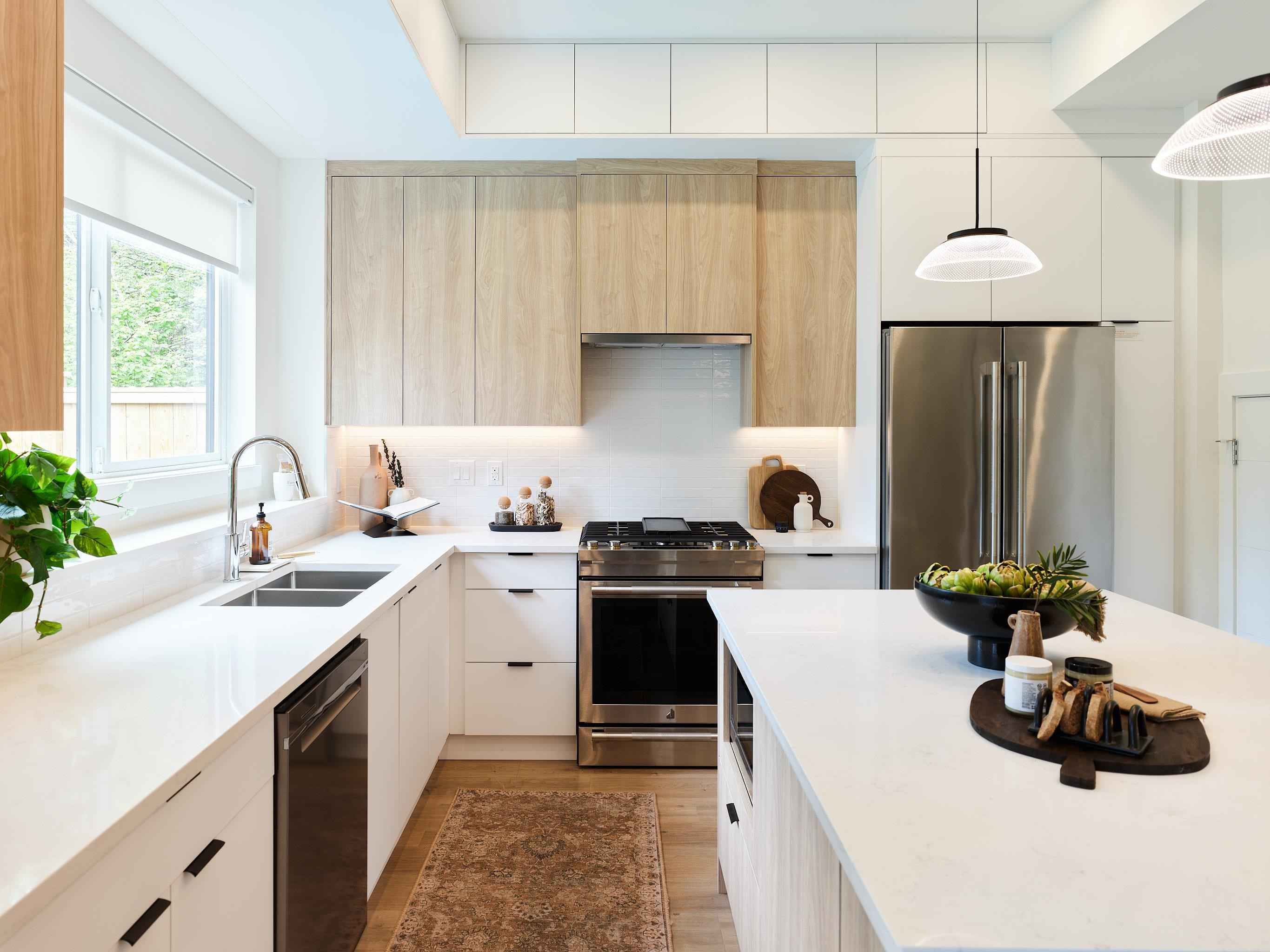 23697 Fern Crescent 26