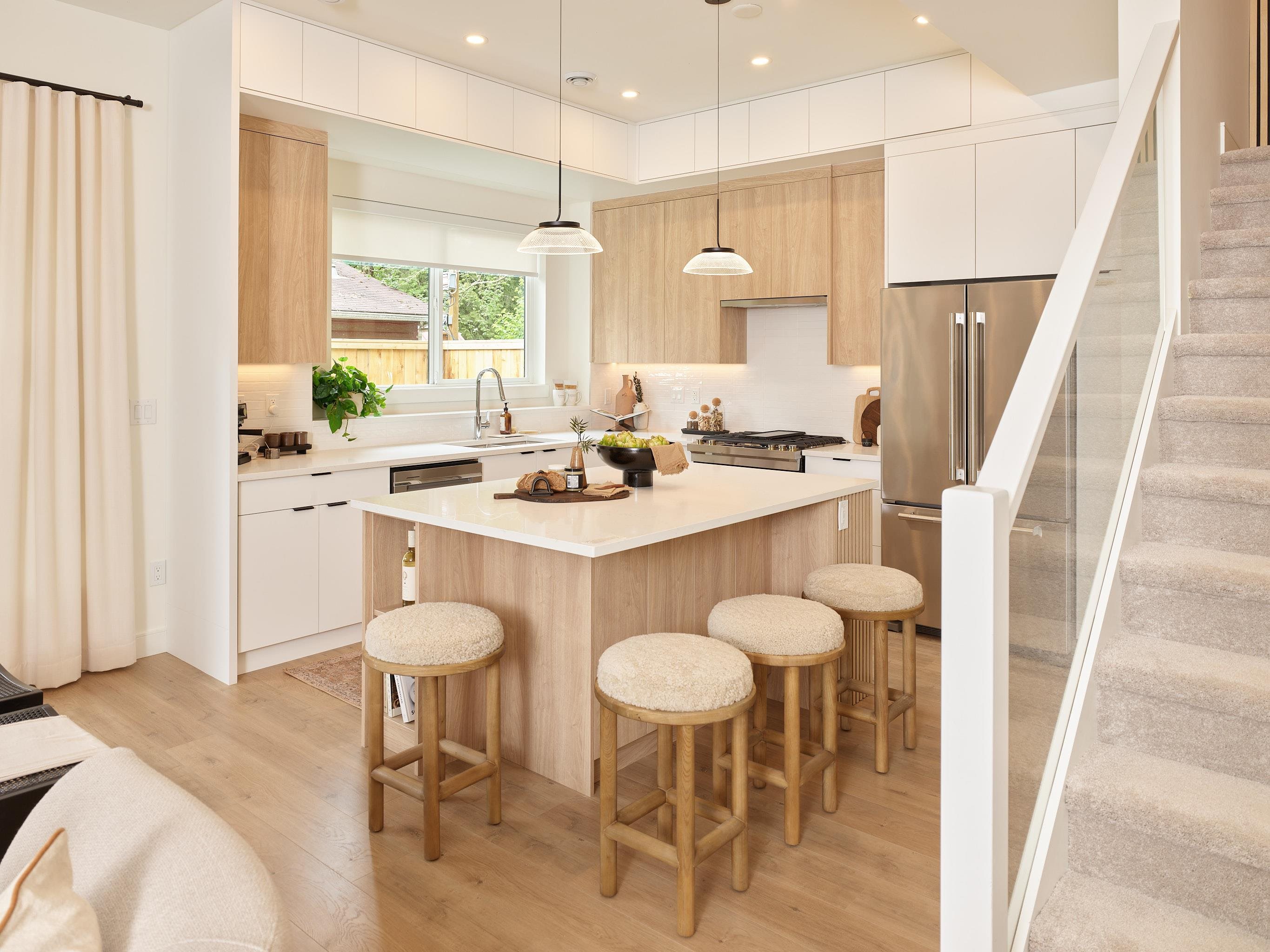 23697 Fern Crescent 26