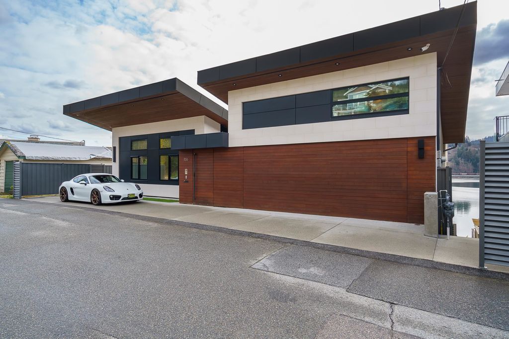 listing image 1101758931927904783